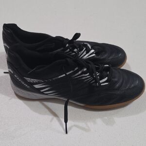 Black and White Men's Athletic Shoes